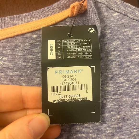 NWT Primark ‘Legend’ Short Sleeve Tee, Size Large - Picture 3 of 5